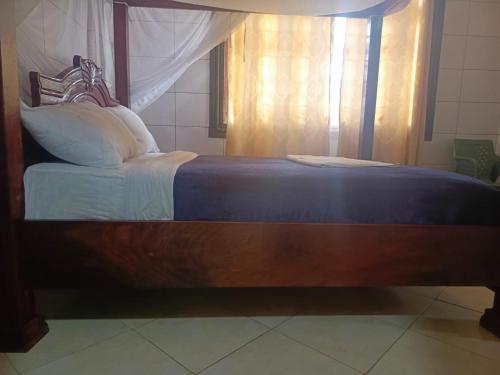 oasis guest house voi