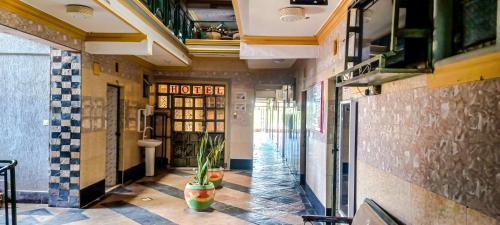 oasis guest house voi