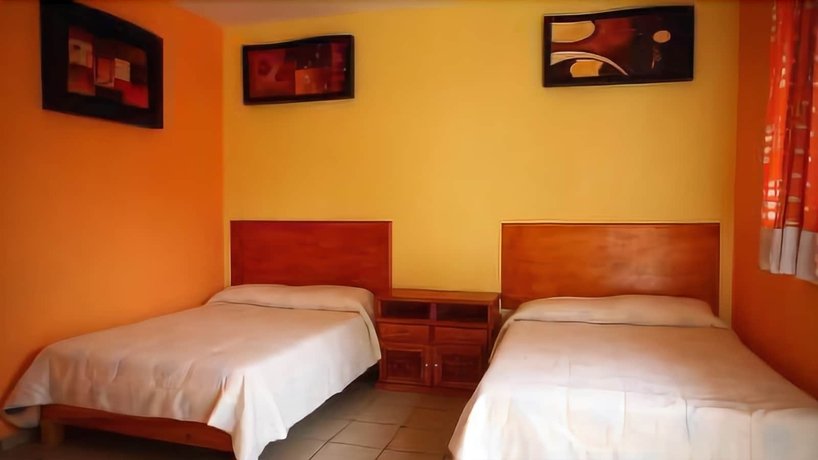 Hotel Quinta Ventura,Malinalco>>Ixtapan De La Sal,3 star