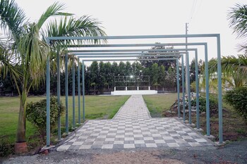 sonchafa resort pauni