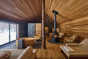 Azuma Farm Koiwai,,2 star