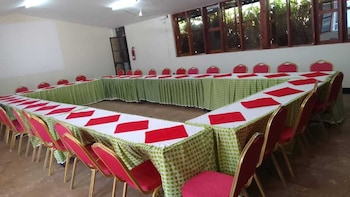 maghonyi hotel voi