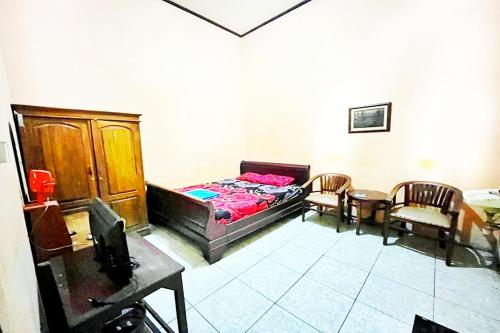 oyo 95141 tanjung mas hotel