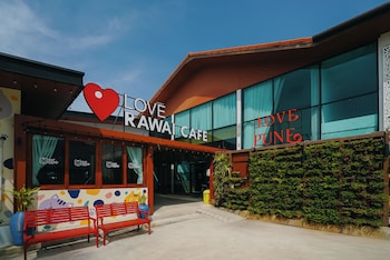 love rawai hotel