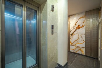 hillshades 3 bhk with sit out area