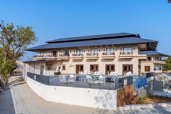 amruthan bagh resort