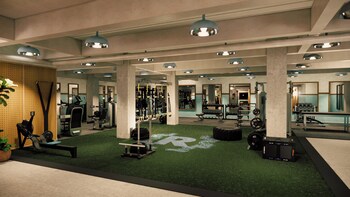 recess hotel and club