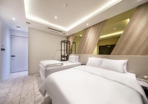 pyeongtaek hotel de salon