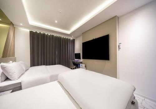 pyeongtaek hotel de salon