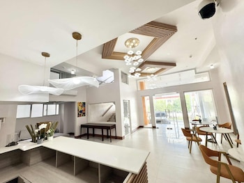 palette cebu the almonds boutique aparthotel near university of cebu