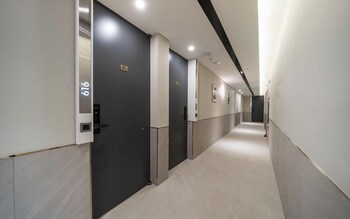 Incheon Hound New Town Branch,,3 star