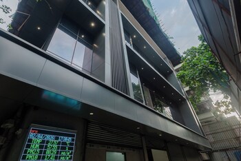 hsquare prime stay