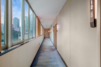 winsome hotel gz gangding metro station