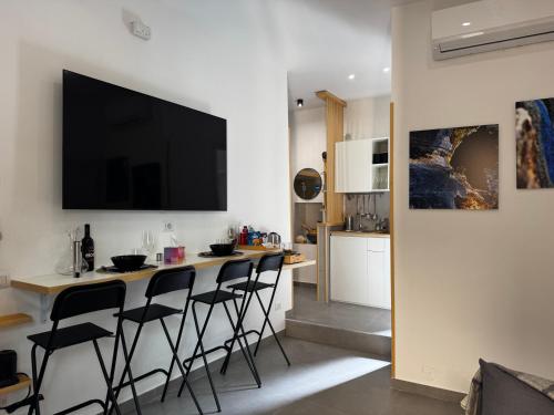 scugnizzo apartment