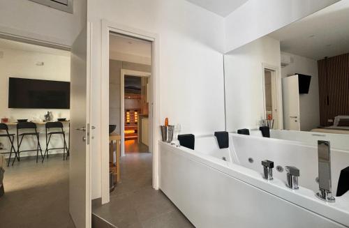 scugnizzo apartment