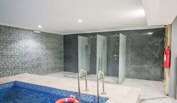 signature guest hotel al madinah