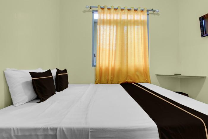 oyo 95136 jec plumbon homestay syariah