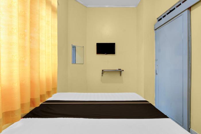 oyo 95136 jec plumbon homestay syariah