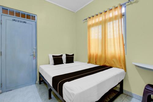 oyo 95136 jec plumbon homestay syariah