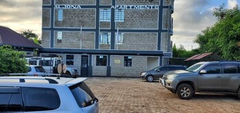 aljona apart hotel taveta