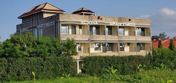 aljona apart hotel taveta