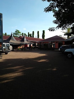 green park hotel taveta