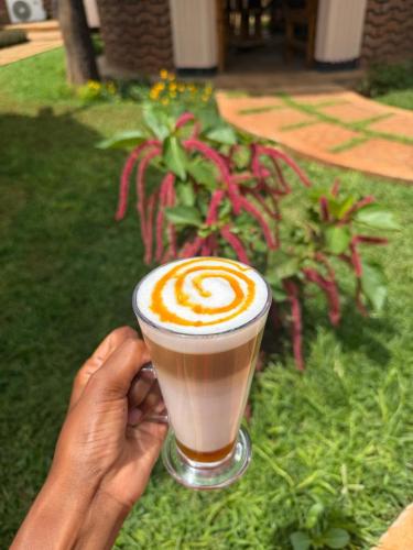 mawimbi jiko hotel taveta