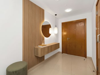 charming flat with sea and ain view