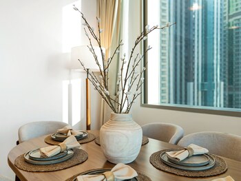 charming flat with sea and ain view