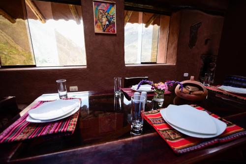 rumi lodge pisac
