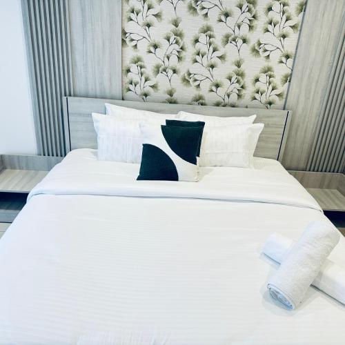 the bantree by tripview apartments