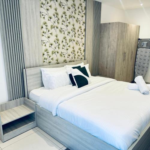 the bantree by tripview apartments