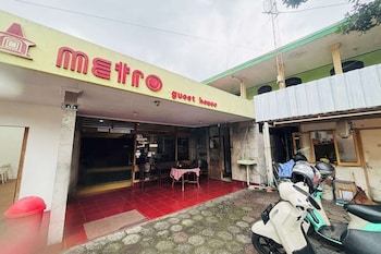 oyo 95140 metro guest house