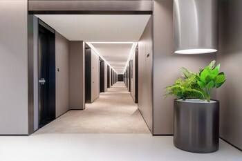 intercityhotel hongqiao transportation hub