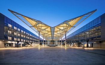 intercityhotel hongqiao transportation hub