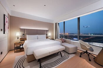 intercityhotel hongqiao transportation hub