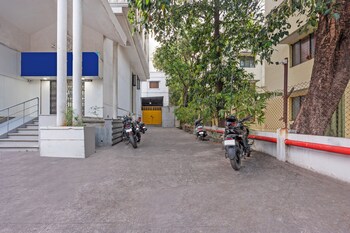 treebo gt meridian t nagar