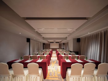 ginlan song hotel chengdu chunxi road and taikoo li branch