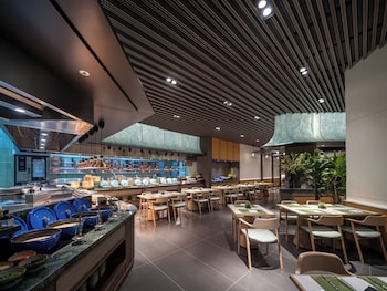 ginlan song hotel chengdu chunxi road and taikoo li branch