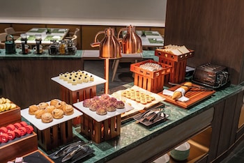 ginlan song hotel chengdu chunxi road and taikoo li branch