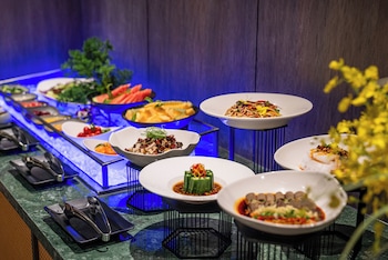 ginlan song hotel chengdu chunxi road and taikoo li branch
