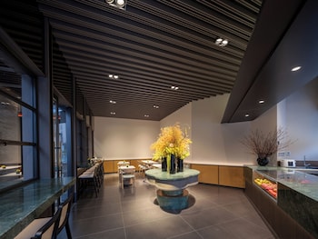 ginlan song hotel chengdu chunxi road and taikoo li branch