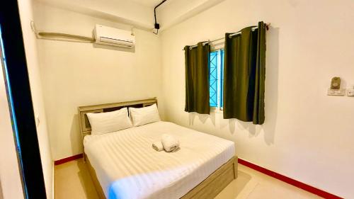 silver oaks guest house