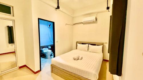 silver oaks guest house