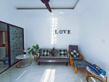 joy private pool house