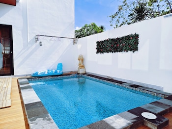 joy private pool house