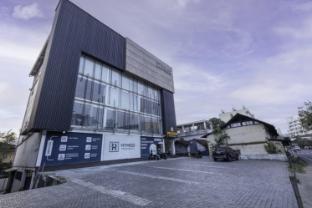 hotel hycon