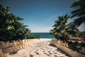 rei gallery phu quoc ocean