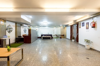 the empire hotel near dlf golf course