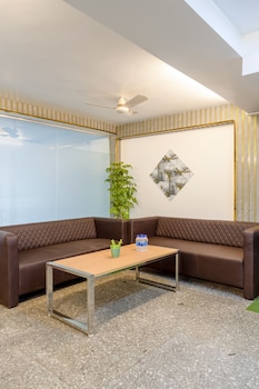 the empire hotel near dlf golf course